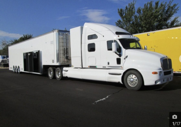 1998 KW T-2000 + GOLD RUSH 3-CAR TRANSPORTER WITH LIVING QUARTERS — TURNKEY HAULER PACKAGE