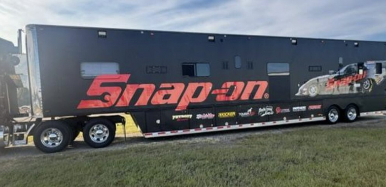 CRUZ PEDREGON SNAP-ON 53′ HOSPITALITY TRANSPORTER – PROFESSIONAL COMPETITION UNIT