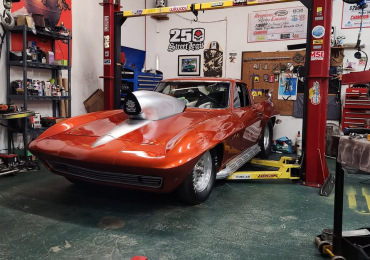 1965 CORVETTE STINGRAY